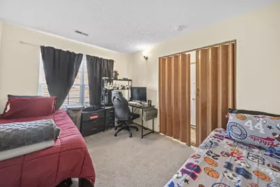 1521 October Ridge Court, Columbus, OH 43223 - Photo 24