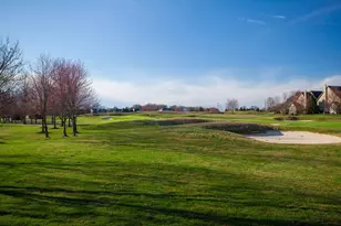 3443 Village Club Dr, Powell, OH 43065 - Photo 4