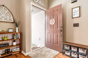 411 Broadview Ct, Pataskala, OH 43062 - Photo 6