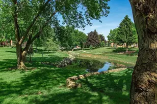 621 Simbury St, Columbus, OH 43228 - Photo 26