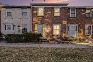 621 Simbury St, Columbus, OH 43228 - Photo 2