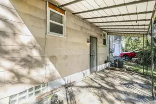 1799 Harold Pl, Columbus, OH 43211 - Photo 32