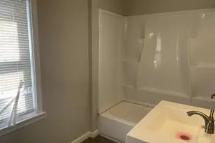 261 N Wayne Ave, Columbus, OH 43204 - Photo 16