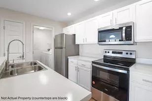 4947 Stratford Pine Ln, Dublin, OH 43016 - Photo 8