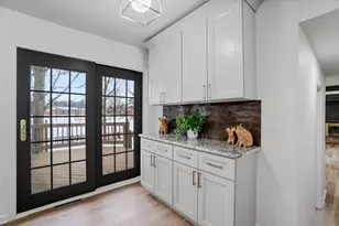 961 E College Ave, Westerville, OH 43081 - Photo 18