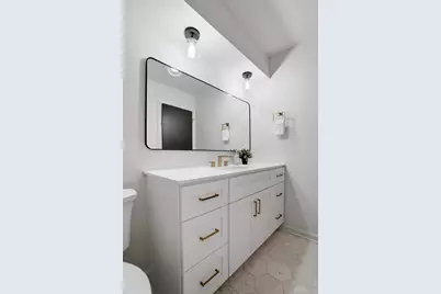 961 E College Avenue, Westerville, OH 43081 - Photo 58