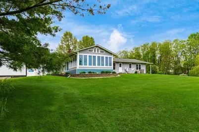 8263 Bennington Chapel Road, Centerburg, OH 43011 - Photo 6