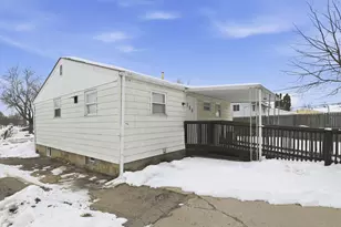 868 Harwood Dr, Columbus, OH 43228 - Photo 28