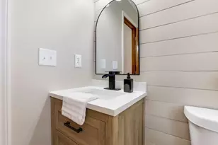 8900 Latham Ct, Reynoldsburg, OH 43068 - Photo 24