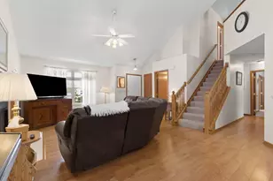 6703 Sorensen Pl, Westerville, OH 43082 - Photo 2