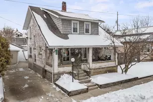 112 Iron St, Bucyrus, OH 44820 - Photo 2