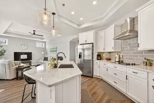 1636 Waterside Dr, Circleville, OH 43113 - Photo 12