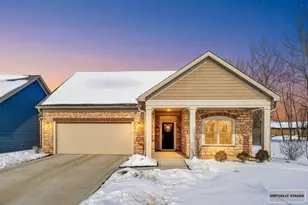 1636 Waterside Dr, Circleville, OH 43113 - Photo 1