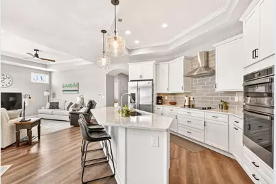 1636 Waterside Drive #D2, Circleville, OH 43113 - Photo 12