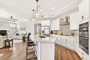 1636 Waterside Dr, Circleville, OH 43113 - Photo 12