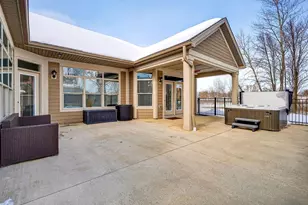 1636 Waterside Dr, Circleville, OH 43113 - Photo 44