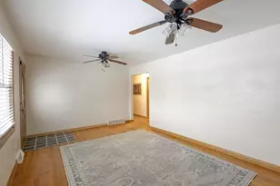 274 Rodney Ln SE, Newark, OH 43056 - Photo 4