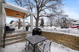 589 Clinton Heights Ave, Columbus, OH 43202 - Photo 8