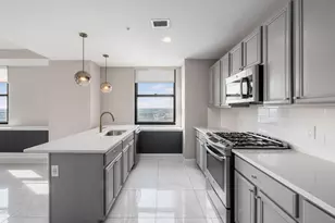 50 W Broad St, Columbus, OH 43215 - Photo 6