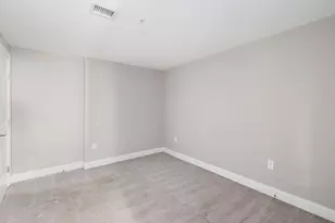 50 W Broad St, Columbus, OH 43215 - Photo 12