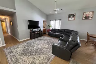 6535 Clymer Rd, Mechanicsburg, OH 43044 - Photo 2