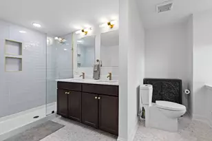 50 W Broad St, Columbus, OH 43215 - Photo 24