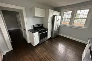 99-101 Tibet Rd, Columbus, OH 43202 - Photo 4