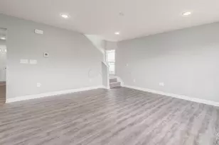 695 Erickson Ave, Columbus, OH 43213 - Photo 12