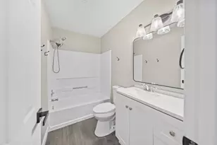 375 Darby Ct, Galloway, OH 43119 - Photo 28