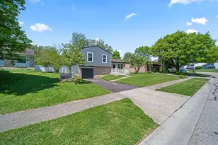 375 Darby Ct, Galloway, OH 43119 - Photo 4