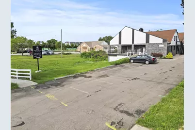 4588 Kenny Road, Columbus, OH 43220 - Photo 28