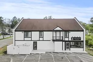 4588 Kenny Rd, Columbus, OH 43220 - Photo 1