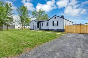 94 Orel Ave, Columbus, OH 43204 - Photo 2