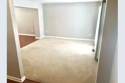 2916 Abbey Knoll Drive, Lewis Center, OH 43035 - Photo 6