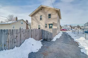 2471 Valleyview Dr, Columbus, OH 43204 - Photo 12