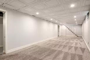 2674 Woodstock Rd, Upper Arlington, OH 43221 - Photo 30