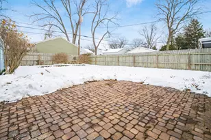 2674 Woodstock Rd, Upper Arlington, OH 43221 - Photo 38