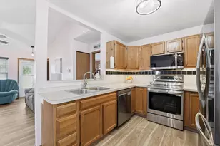 8642 Victoria Meadow Ln, Reynoldsburg, OH 43068 - Photo 12