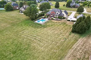 6772 Ohio Canal Ct NW, Canal Winchester, OH 43110 - Photo 14