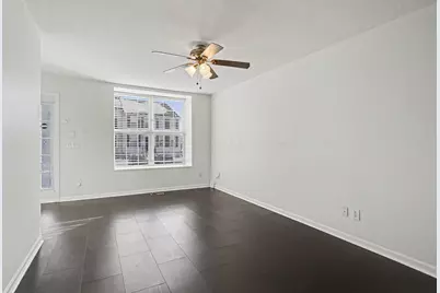 7048 Monarchos Drive #16, New Albany, OH 43054 - Photo 2