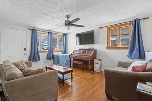 3977 Sexton Dr, Columbus, OH 43228 - Photo 4