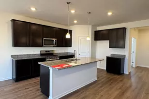 276 Dowler Dr, South Bloomfield, OH 43103 - Photo 2