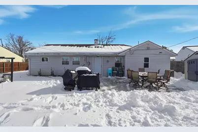 306 Madison Drive S, West Jefferson, OH 43162 - Photo 22