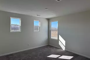 330 Honeysuckle St, South Bloomfield, OH 43103 - Photo 12