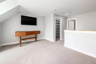 292 1/2 E Gay St, Columbus, OH 43215 - Photo 18