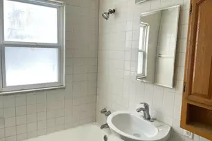 2776 Howey Rd, Columbus, OH 43211 - Photo 14