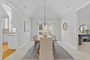 2022 Lake Shore Dr, Columbus, OH 43204 - Photo 20