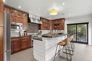 610 City Park Ave, Columbus, OH 43206 - Photo 4