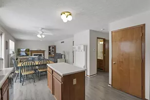 876 Greenwood Ln, Trenton, OH 45067 - Photo 18