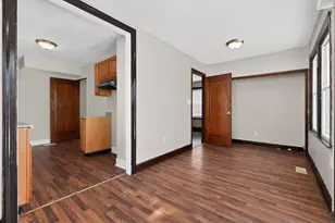 641 S Warren Ave, Columbus, OH 43204 - Photo 8